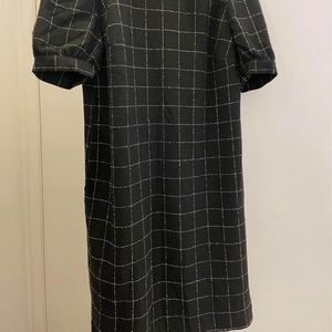 New with tags Ann Taylor Loft size 0 dress black and white.